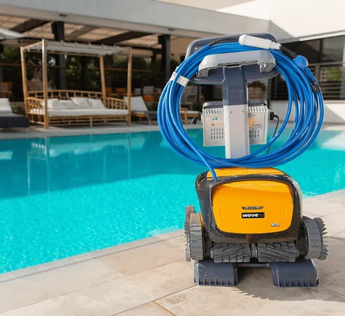 Dolphin Wave 90i – Robot de piscine commerciale (bassins jusqu'à 65 pi)