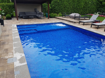 Toile de piscine creusé electric blue