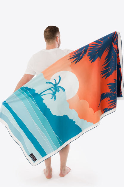 XL Azure Beach Towel – Solem Suede Microfiber | Sand-proof, quick-drying