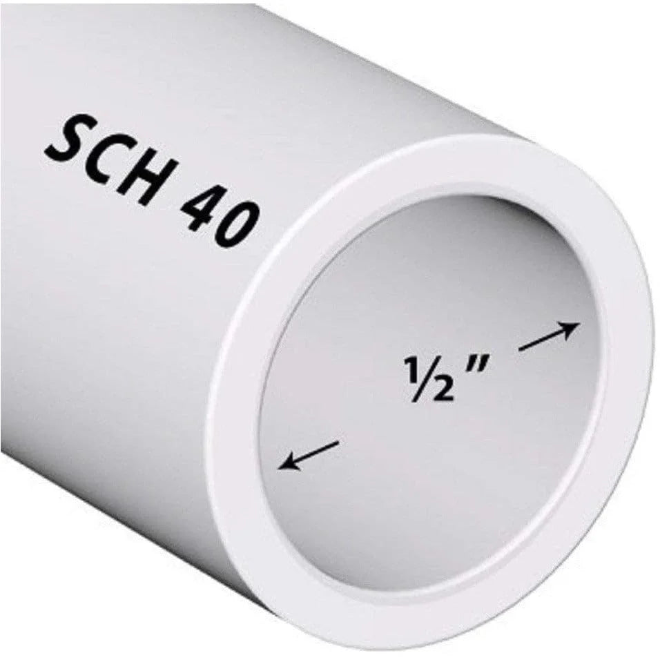 Tube PVC SCH 40 de 1/2 pouce, accessoire plomberie pour piscine, fond blanc.
