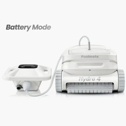 Robot de nettoyage de piscine Hydro 4 blanc sur batterie, vue de face, avec station de charge.